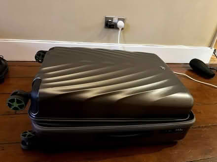 Photo of free Suitcase (Saint Luke's EC1Y) #2