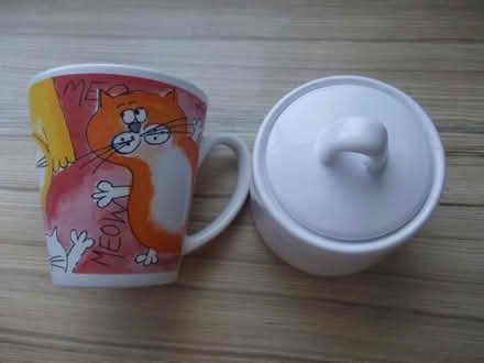 Photo of free Mug and Sugar Bowl (Chippenham SN15) #2