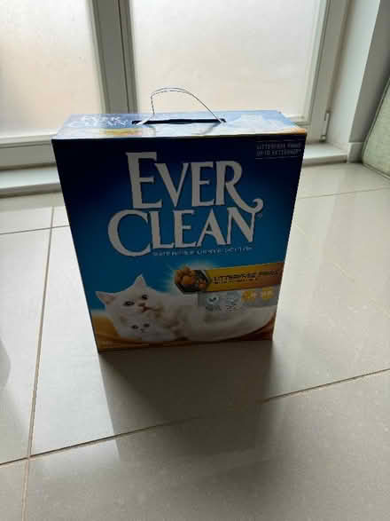 Photo of free Cat litter (Highbury Barn N5) #1