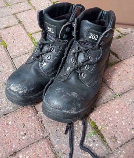Photo of free Steel Toe Capped Boots Size 9 (Chaddesden DE21) #1