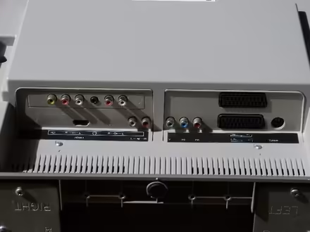 Photo of free Television 26" (West Oxfordshire OX28) #3