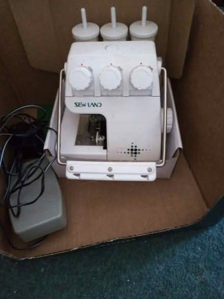 Photo of free Overlocker (Bronllys LD3) #1