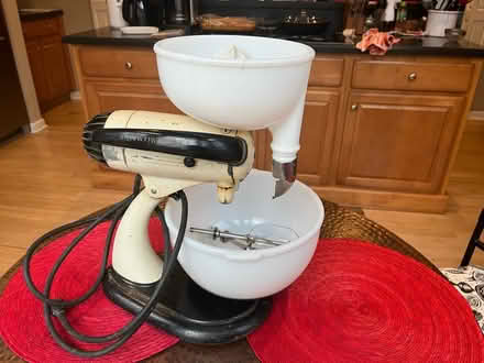 Photo of free Vintage Mixer - Fully Functional (North Shore / below Troy Hill) #3