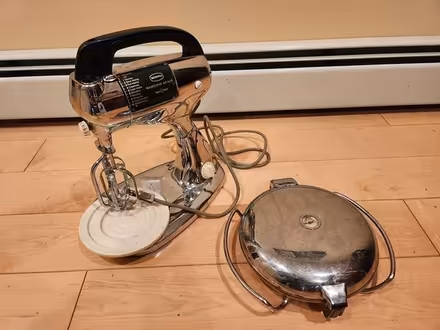 Photo of free Mixer and waffle iron with issues (Clinton Corners) #1