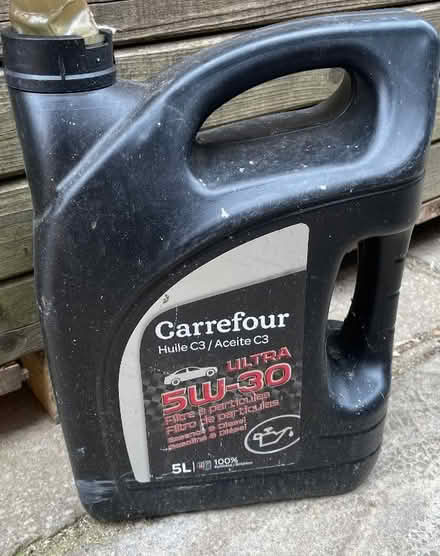 Photo of free Car oil (Henley-on-Thames RG9) #1