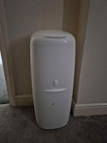 Photo of free Angel Nappy bin (DA2) #2