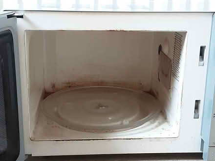 Photo of free Microwave (Chilwell Meadows NG9) #2
