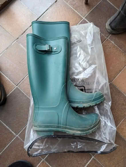 Photo of free Size 6 wellington boots (Blackboys TN22) #1