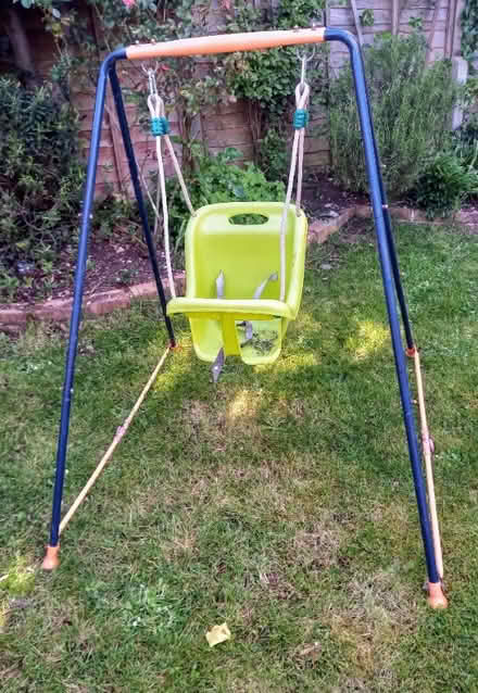 Photo of free Baby/toddler swing (Segensworth East PO15) #1