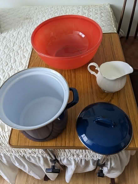 Photo of free Kitchenware (Fetcham) #1