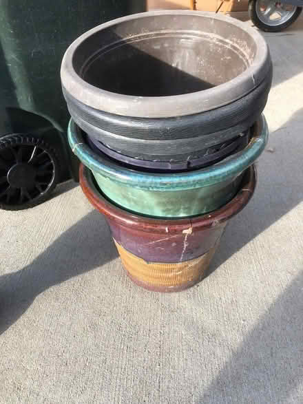 Photo of free Clay and plastic flower pots (Eastgate/Batavia area) #1
