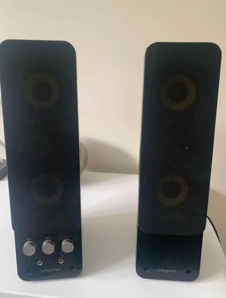 Photo of free Creative Labs GigaWorks T40 Series II - Loudspeakers (Lords Wood ME5) #4