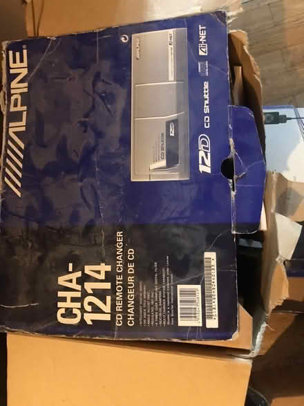 Photo of free Car radio set (SE16) #1