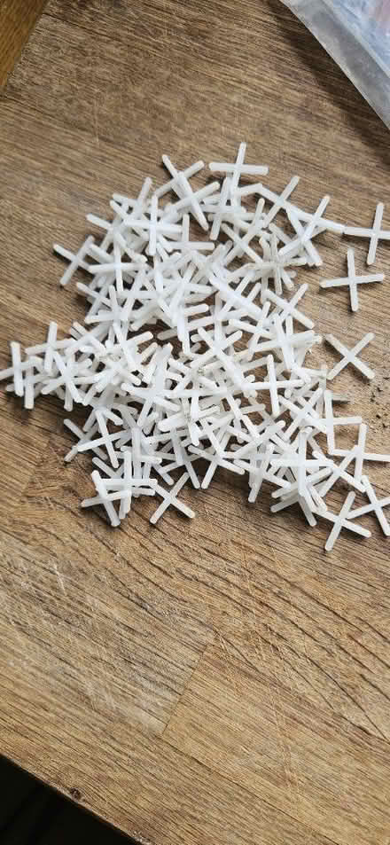 Photo of free Tile spacers no longer (EN1) #3
