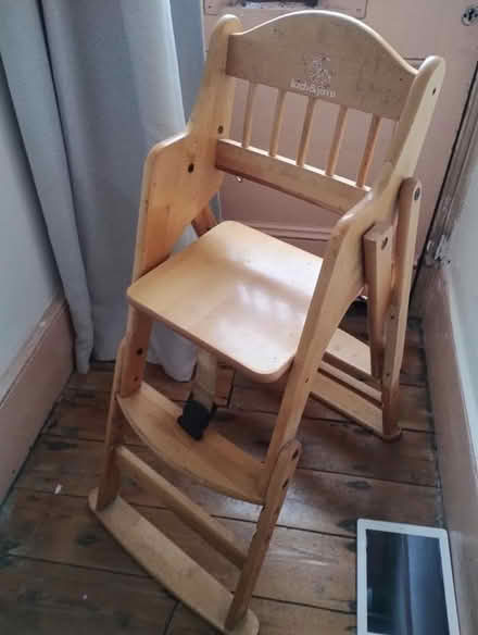 Photo of free Wooden high chair (Croydon) #1