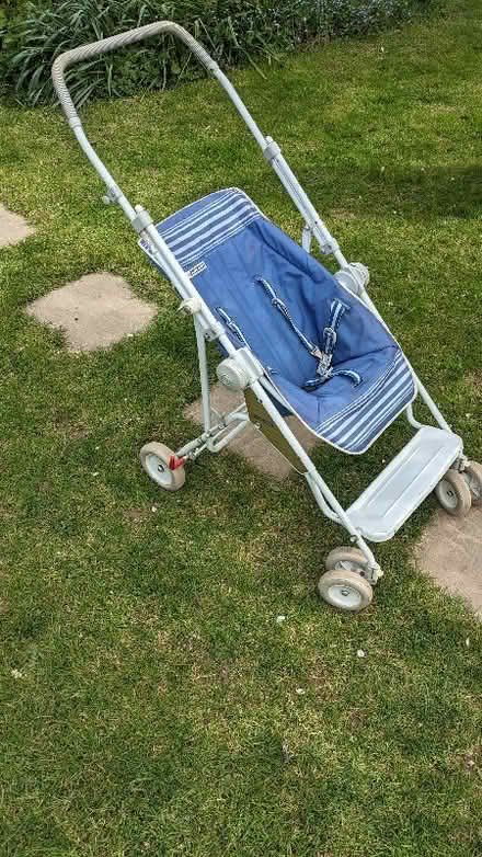 Photo of free maclaren buggy (Slinfold RH13) #2