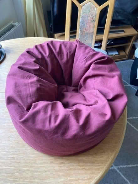 Photo of free Small Pouffé (Westbourne Park W11) #2