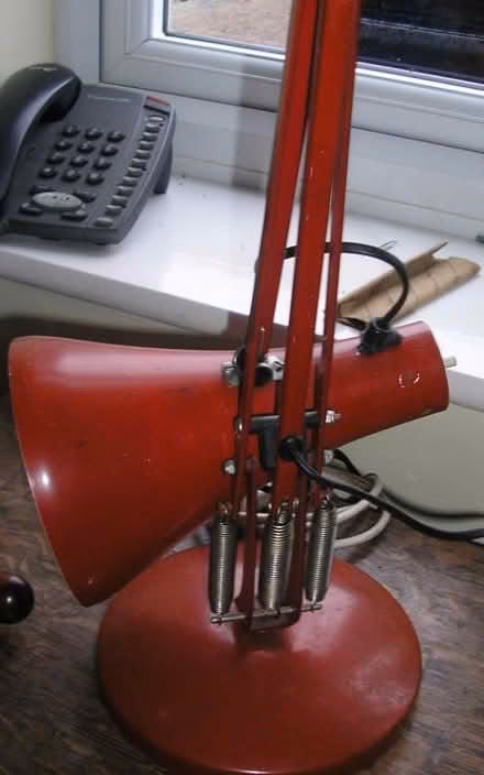 Photo of free Red Anglepoise lamp - for spares or repair (Walton-on-Thames KT12) #1