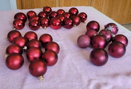 Photo of free Christmas ornaments and garland (Near Mississippi and Dayton) #3