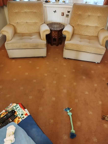 Photo of free Parker Knoll suite (Witham) #3