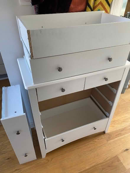 Photo of free 6 drawer white cupboard (Berwick Grange SY1) #2