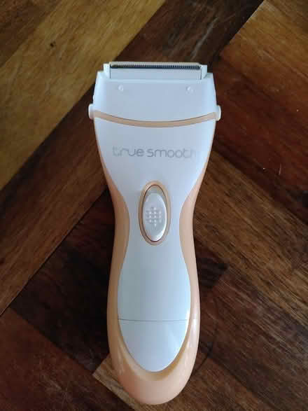 Photo of free Cordless ladies razor (billericay CM12) #1