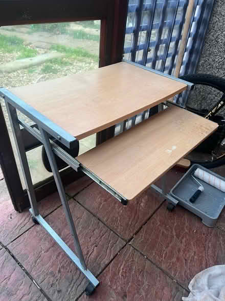 Photo of free Small Pc Desk (SE9) #2
