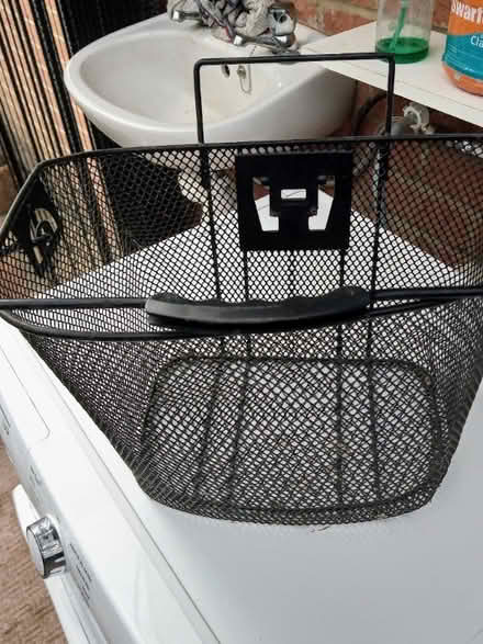 Photo of free Bicycle basket (Segensworth East PO15) #2
