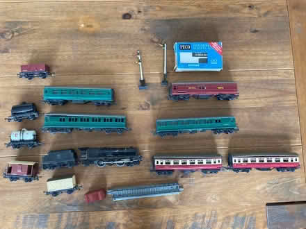 Photo of free Ancient model railway stuff (Royston SG8) #1