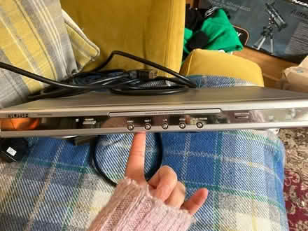 Photo of free DVD player (Brentford) #1