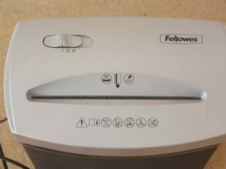 Photo of free Fellowes Cross-Cut Paper Shredder (Chippenham SN15) #1
