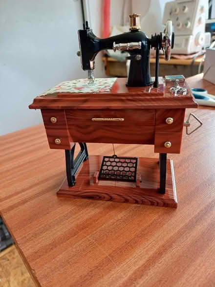 Photo of free Musical sewing machine (Southport Crossens PR9) #3
