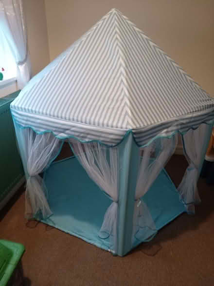 Photo of free Childs hexagon playtent (Wood Farm OX3) #1