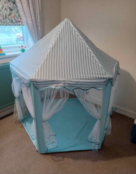 Photo of free Childs hexagon playtent (Wood Farm OX3) #2