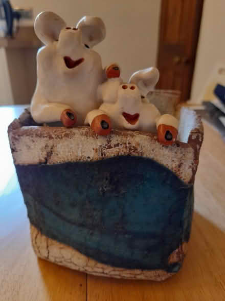 Photo of free Plant pot with pigs! (Leyland PR25) #2