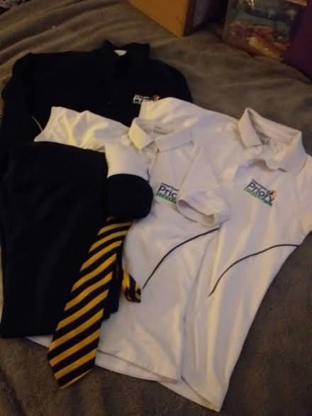 Photo of free Priory academy school pe kit (PR4 walmer bridge) #1