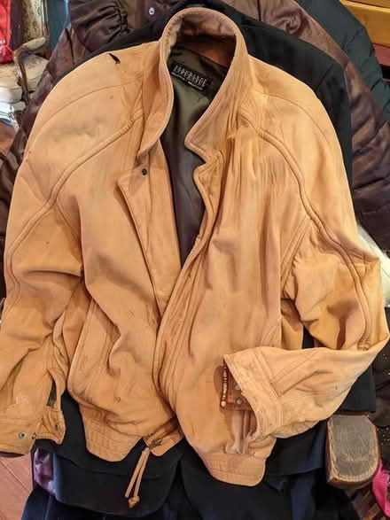 Photo of free two mens work jackets XXL (leslieville) #1