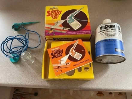 Photo of free Simple airbrush kit, for modelling (Horndean PO8) #1