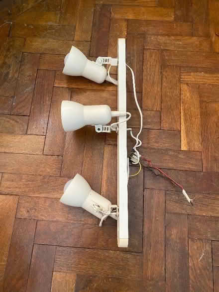 Photo of free Ceiling Spotlight (ME9) #1