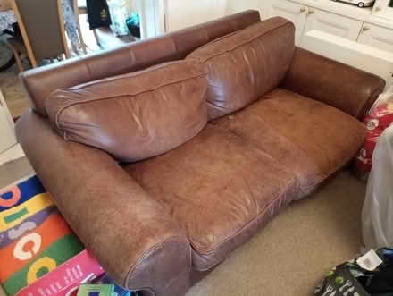 Photo of free 2 and 3 seater Laura Ashley leather sofas (Tooting SW17) #2