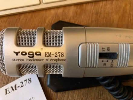 Photo of free Small stereo microphone for interviews etc. (Bishopston BS7) #1