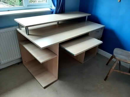 Photo of free desk (Fordwich SG14) #1