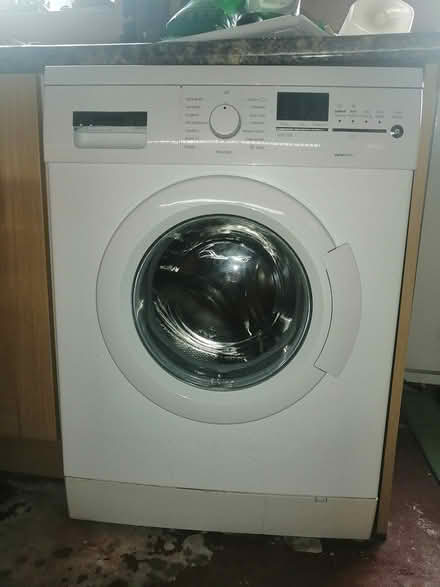 Photo of free Washing Machine - spares or repair (Copthorne) #2