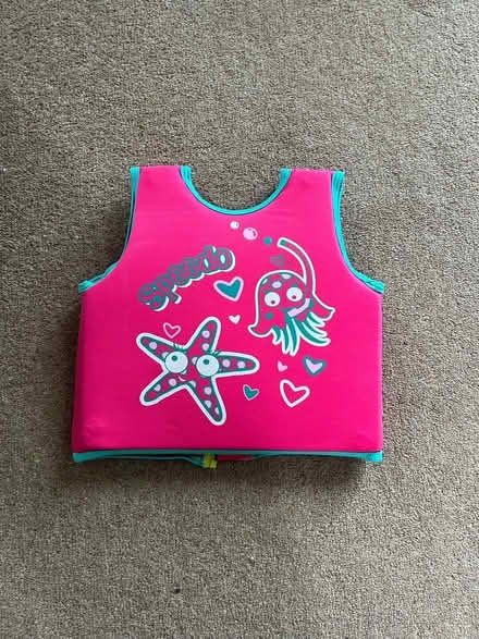 Photo of free Kids life jacket age age 1-2 (Surbiton) #2