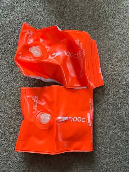 Photo of free Kids water wings up to 15kg (Surbiton) #1