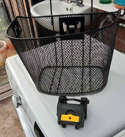Photo of free Bicycle basket (Segensworth East PO15) #1
