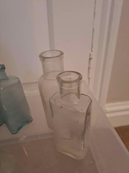 Photo of free Old bottles (Fields End HP1) #2