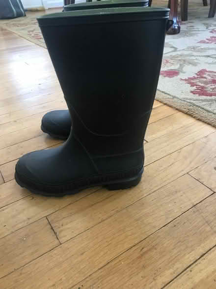 Photo of free boys Rain boots Size 1 and Size 2 (Silver Spring, MD Four Corners) #4