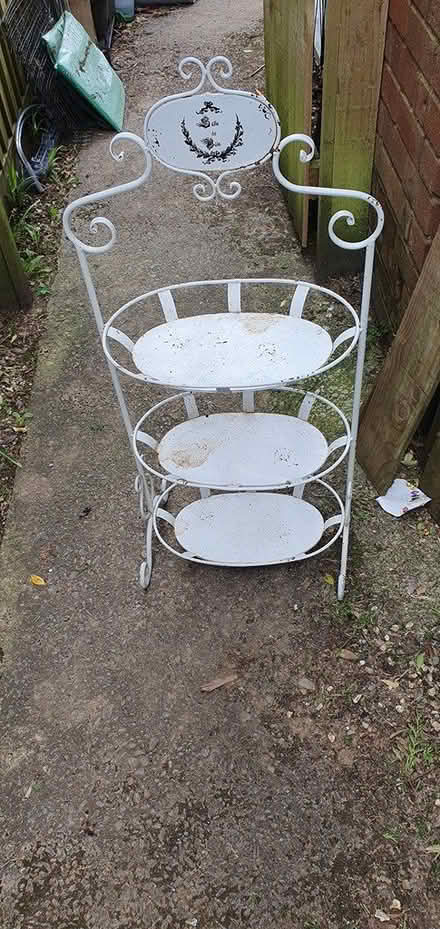 Photo of free Metal garden? Home? Thingy? (Ivybridge PL21) #1