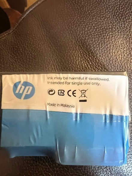 Photo of free HP 912 sealed black ink cartridge (Wokingham RG40) #3